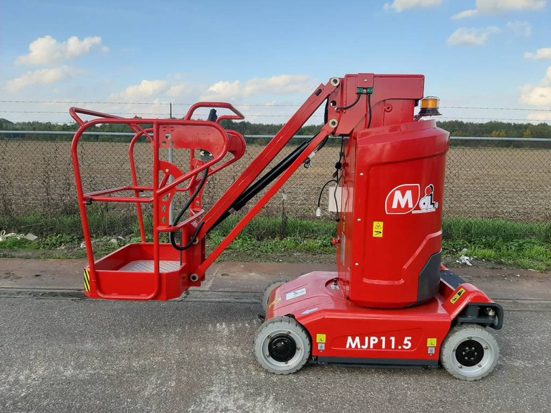 MAGNI MJP 11.5 - Plataforma de mástil vertical: foto 1 MAGNI MJP 11.5 - Plataforma de mástil vertical: foto 1