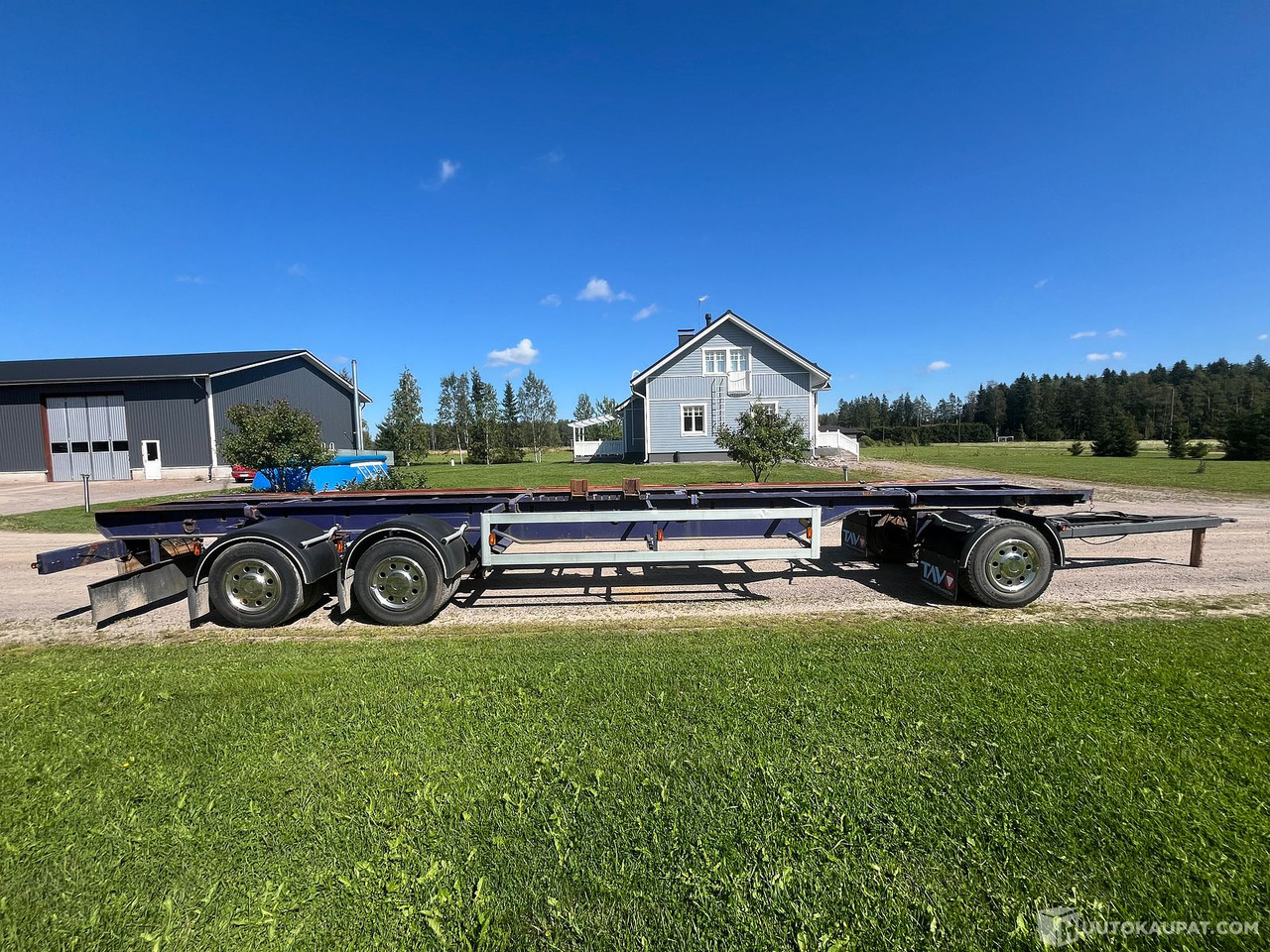 Asentamo Koivu, kolmiakselinen kuorma-auto vaihtolavaperävaunu, Juuri katsastettu, 1979, Nurmijärvi - Remolque portacontenedore/ Intercambiable: foto 2 Asentamo Koivu, kolmiakselinen kuorma-auto vaihtolavaperävaunu, Juuri katsastettu, 1979, Nurmijärvi - Remolque portacontenedore/ Intercambiable: foto 2