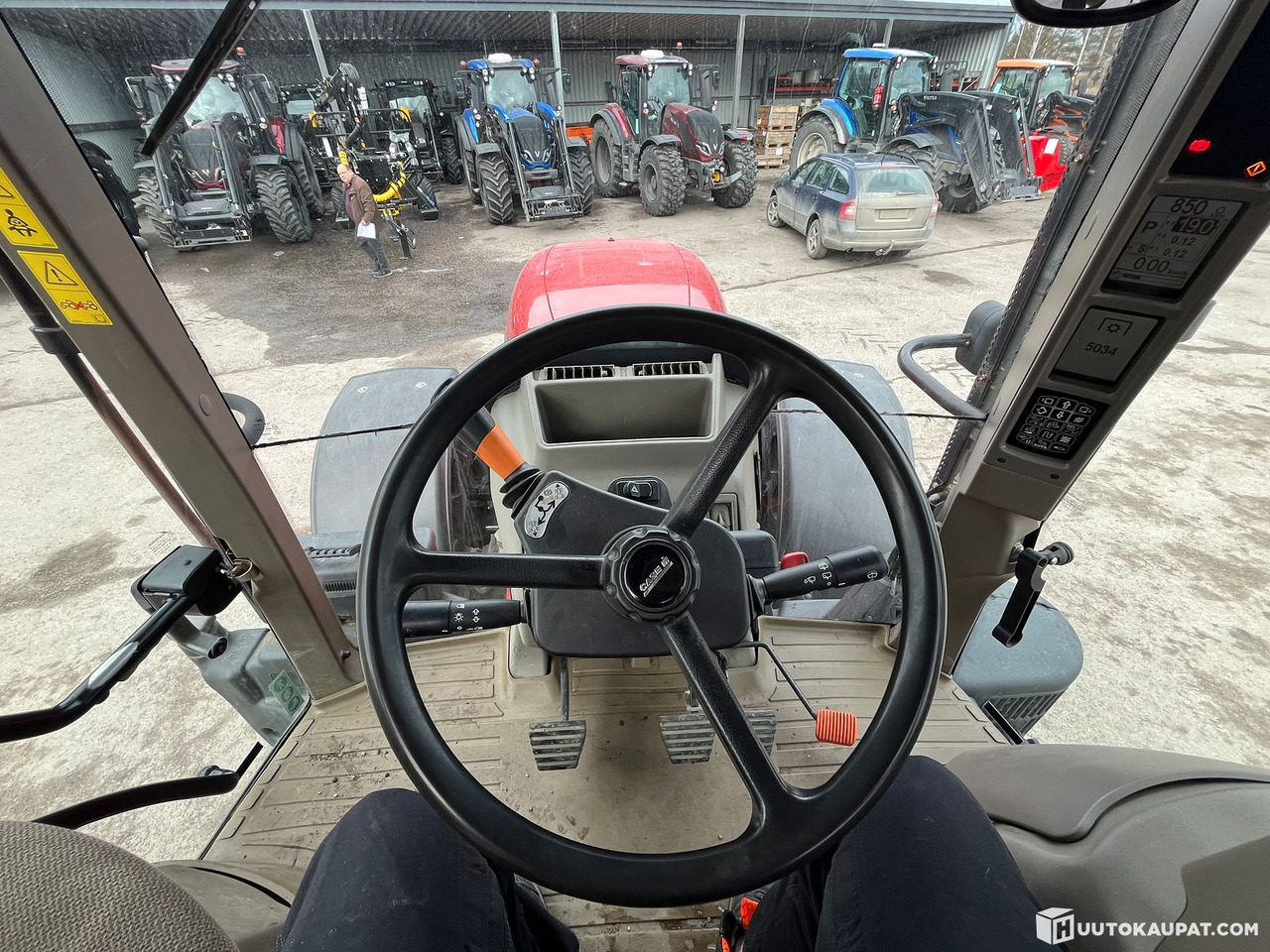 Tractor Case IH Puma 160, tractor with front linkage, 6,581 h, 2014, Espoo: foto 38