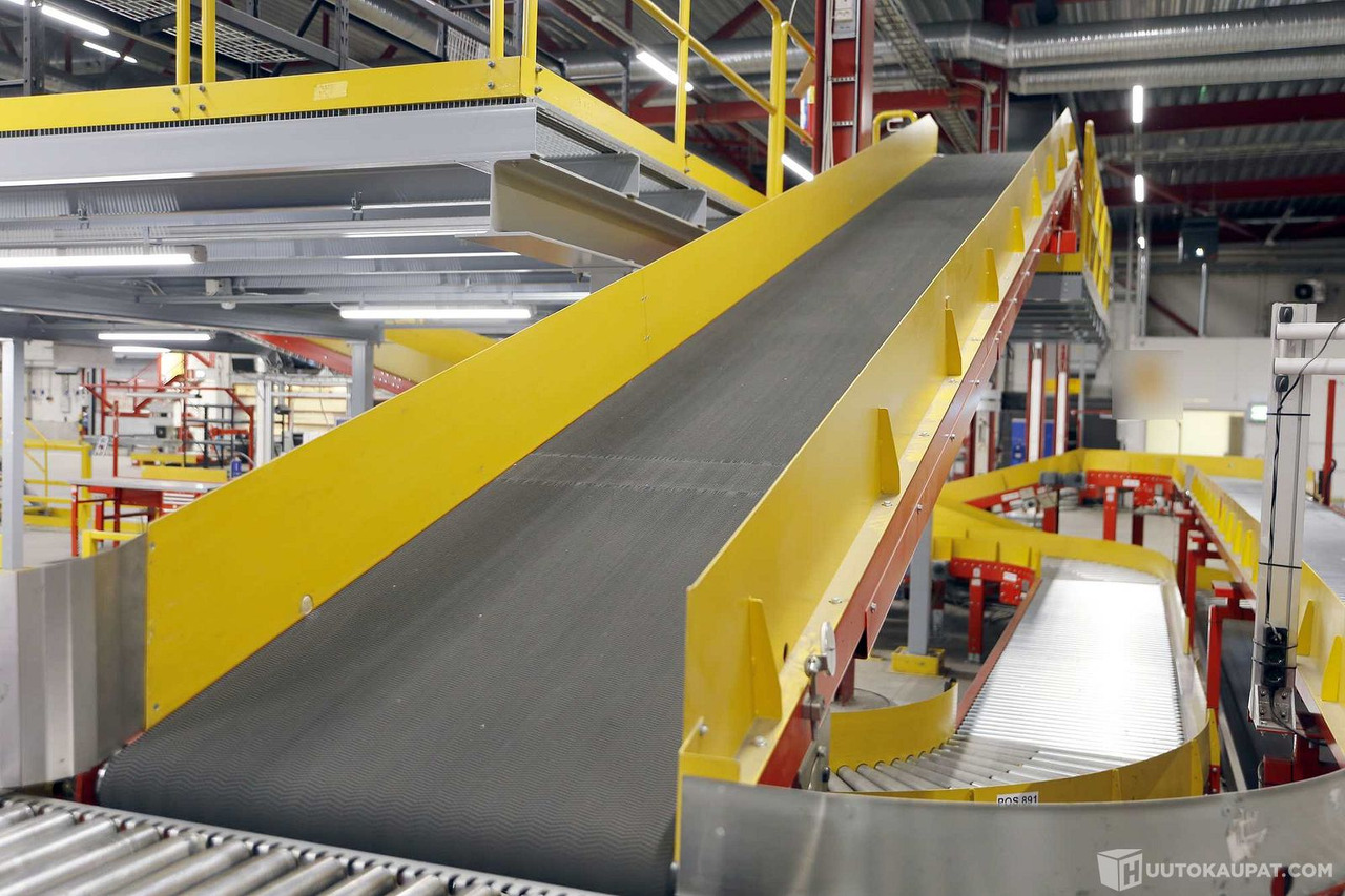 Ferroplan Oy hihna/rullakuljetin - yhteensä 11m (2020–2021). LGS6028, Vantaa - Cinta transportadora: foto 1 Ferroplan Oy hihna/rullakuljetin - yhteensä 11m (2020–2021). LGS6028, Vantaa - Cinta transportadora: foto 1