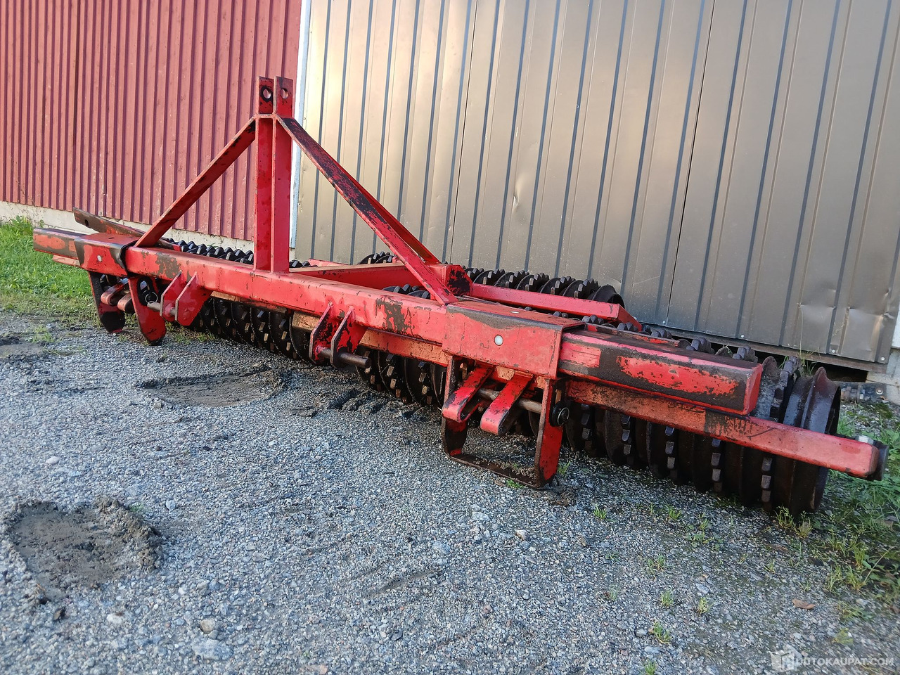Esa 370 nostolaitejyrät, Salo - Implemento: foto 1 Esa 370 nostolaitejyrät, Salo - Implemento: foto 1