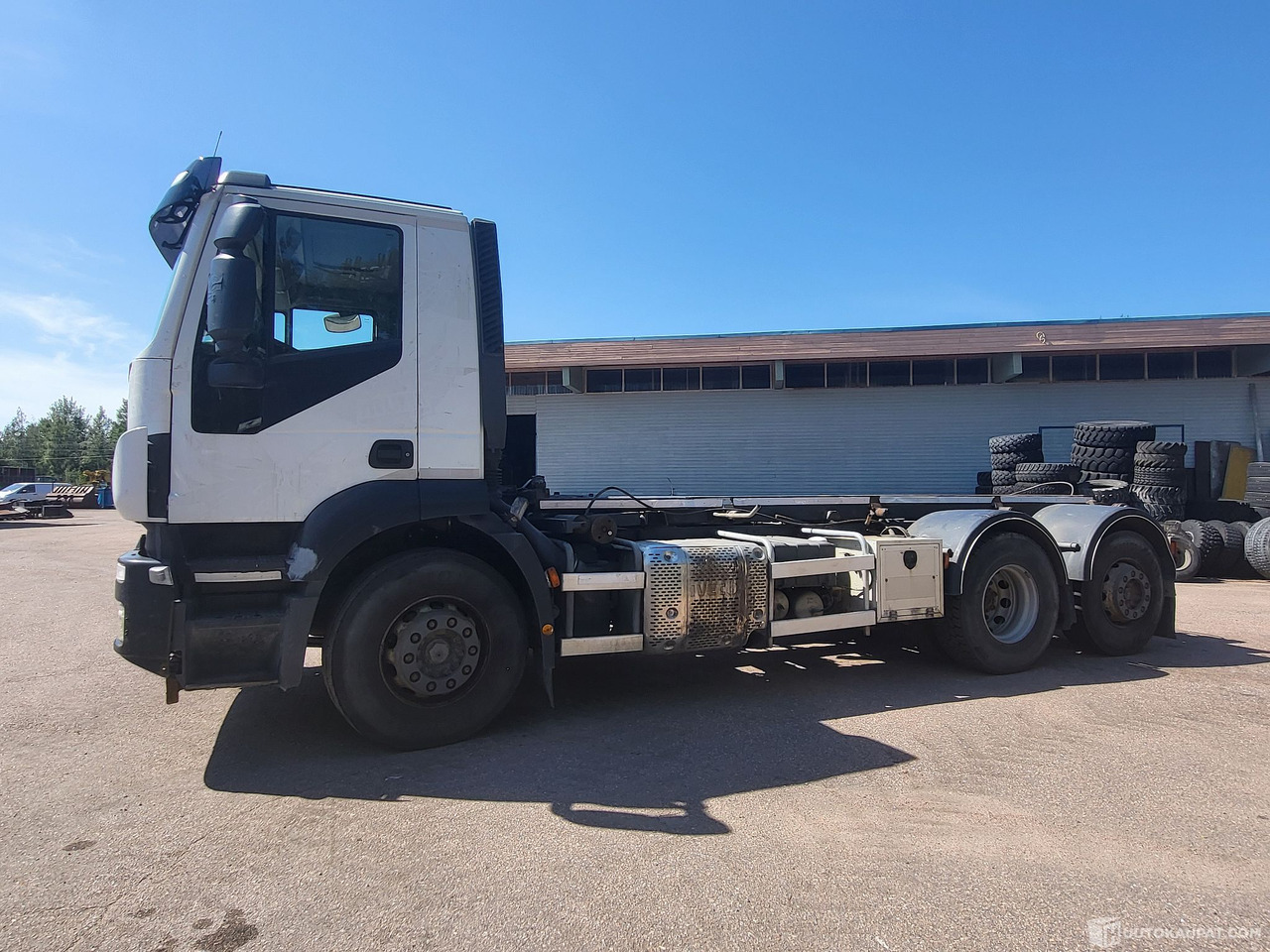 Iveco STRALIS 360, 2014, Kouvola - Camión con equipo de cable: foto 4 Iveco STRALIS 360, 2014, Kouvola - Camión con equipo de cable: foto 4