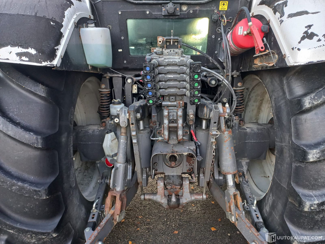 Valtra T213 VERSU, 2013, 11 100 h, MTK25, Joensuu - Otros maquinaria: foto 3 Valtra T213 VERSU, 2013, 11 100 h, MTK25, Joensuu - Otros maquinaria: foto 3