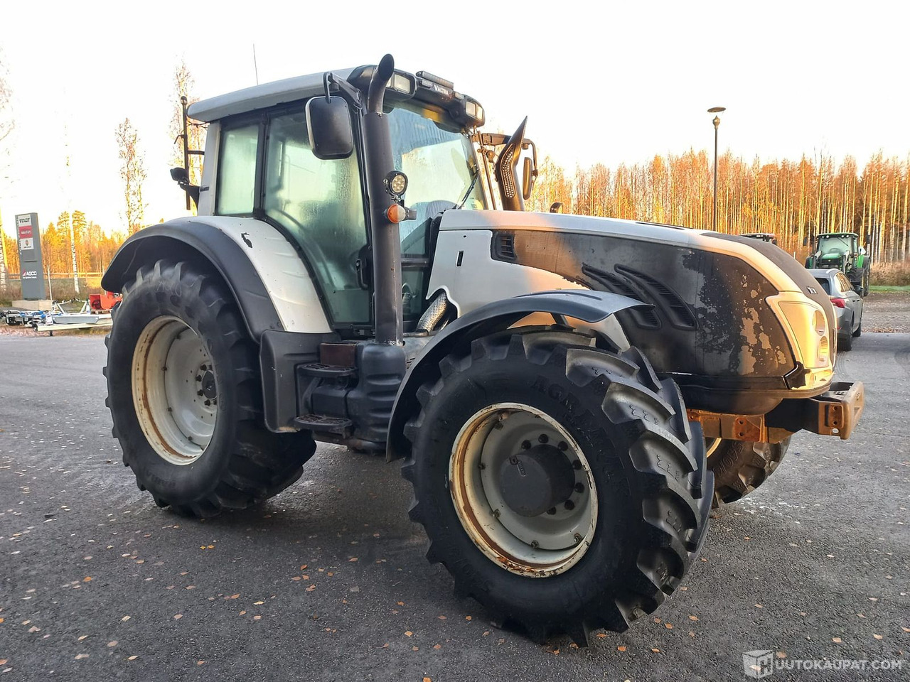 Valtra T213 VERSU, 2013, 11 100 h, MTK25, Joensuu - Otros maquinaria: foto 2 Valtra T213 VERSU, 2013, 11 100 h, MTK25, Joensuu - Otros maquinaria: foto 2