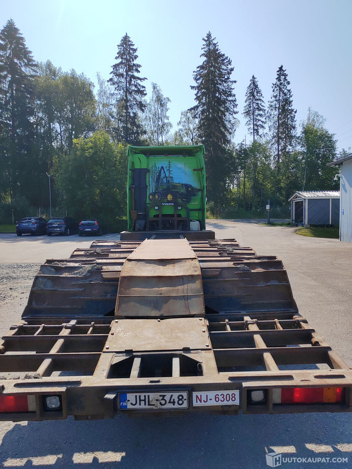 Volvo FH 64 R 13, 2008, Hämeenlinna - Otros maquinaria: foto 4 Volvo FH 64 R 13, 2008, Hämeenlinna - Otros maquinaria: foto 4