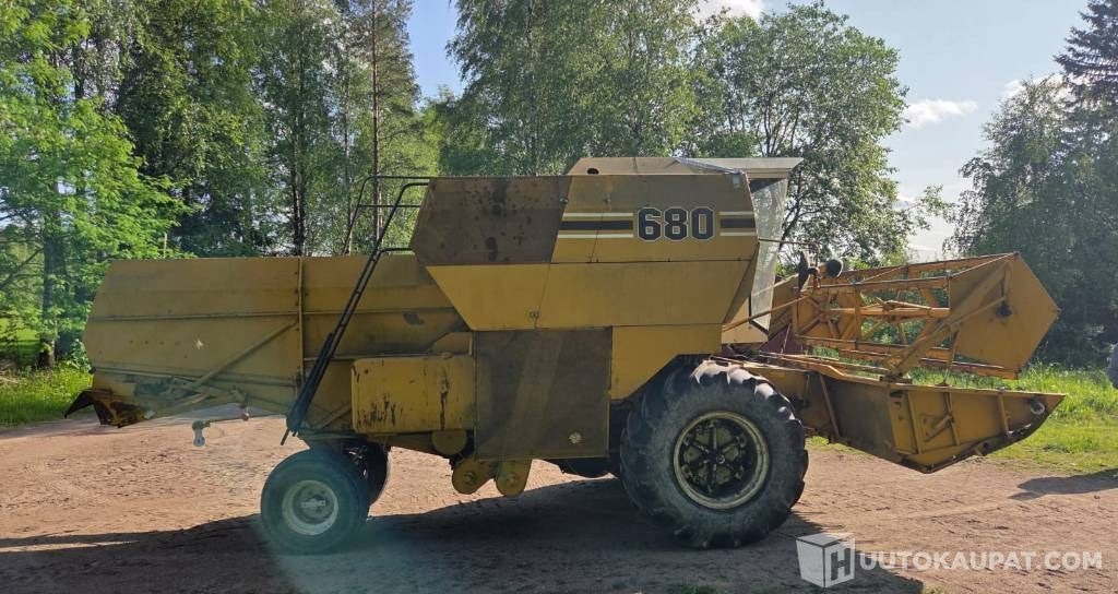 Sampo-Rosenlew 680, 1985, MTK25, Parkano - Cosechadora de granos: foto 5 Sampo-Rosenlew 680, 1985, MTK25, Parkano - Cosechadora de granos: foto 5