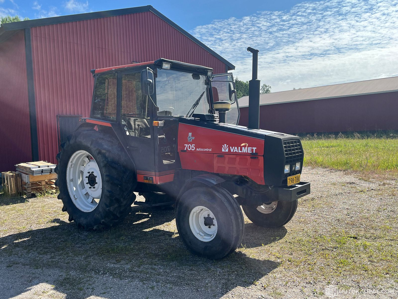 Valmet 705, Traktori, harrastajalta, 1990, Salo - Tractor: foto 5 Valmet 705, Traktori, harrastajalta, 1990, Salo - Tractor: foto 5