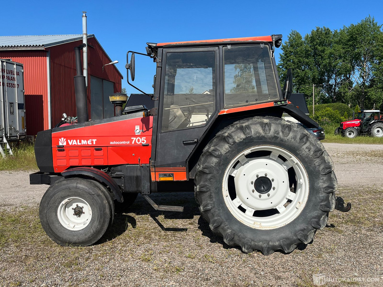 Valmet 705, Traktori, harrastajalta, 1990, Salo - Tractor: foto 2 Valmet 705, Traktori, harrastajalta, 1990, Salo - Tractor: foto 2