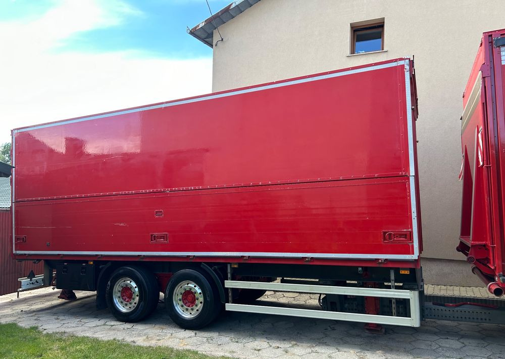 DAF XF 510 NAPOJÓWKA z Niemiec Retarder TOP ALUFELGI / FULL OPCJA / super space 106.510 106.460 480 530 najlepszy motor 6x2 26.510 26.460 - Camión lona: foto 4 DAF XF 510 NAPOJÓWKA z Niemiec Retarder TOP ALUFELGI / FULL OPCJA / super space 106.510 106.460 480 530 najlepszy motor 6x2 26.510 26.460 - Camión lona: foto 4