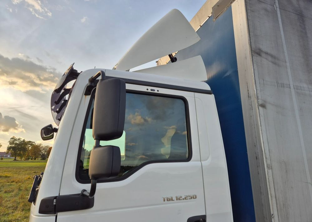 MAN TGL 12.250 6.2m 7.6m HAK AUTOMAT KLIMA 12000kg ESP EURO 6 mega / TOP STAN / okazja nauka jazdy MOŻLIWOŚĆ DOSTOSOWANIA elka - Camión lona: foto 3 MAN TGL 12.250 6.2m 7.6m HAK AUTOMAT KLIMA 12000kg ESP EURO 6 mega / TOP STAN / okazja nauka jazdy MOŻLIWOŚĆ DOSTOSOWANIA elka - Camión lona: foto 3