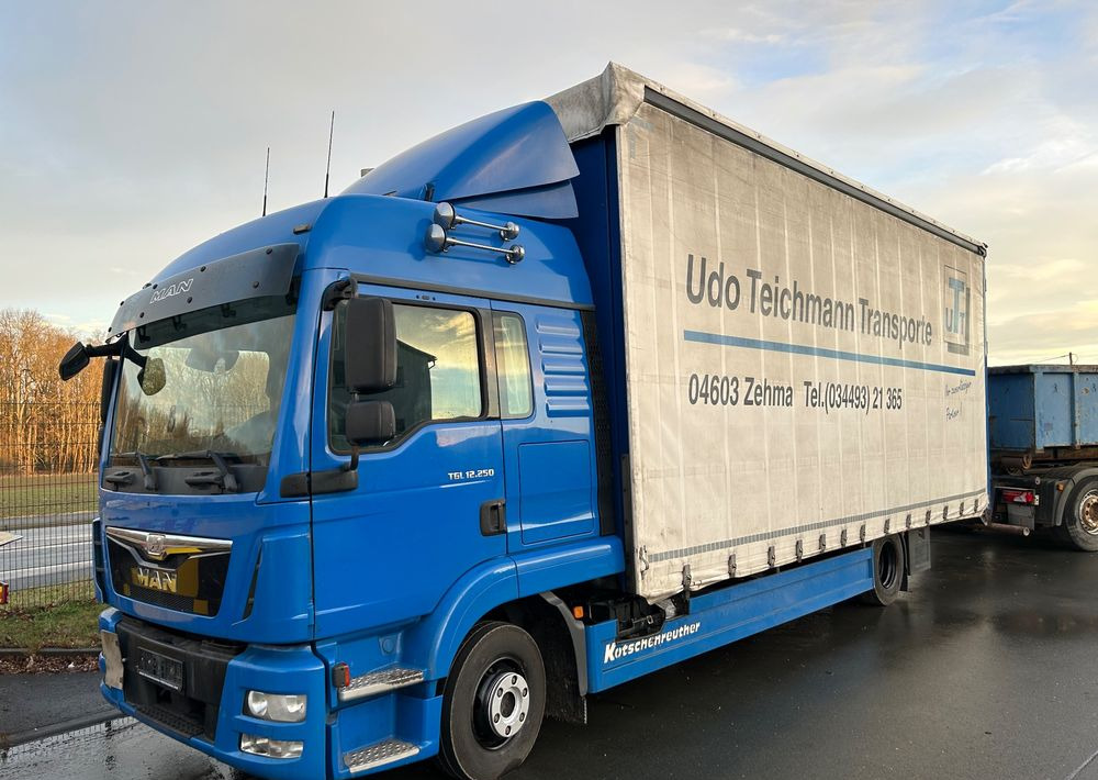 MAN TGL 12.250 cena za ZESTAW TANDEM UNIKAT przebieg z Niemiec MANUAL HAK / EURO 6 / przyczepa zestaw jumbo / opony 80% - Camión lona: foto 1 MAN TGL 12.250 cena za ZESTAW TANDEM UNIKAT przebieg z Niemiec MANUAL HAK / EURO 6 / przyczepa zestaw jumbo / opony 80% - Camión lona: foto 1