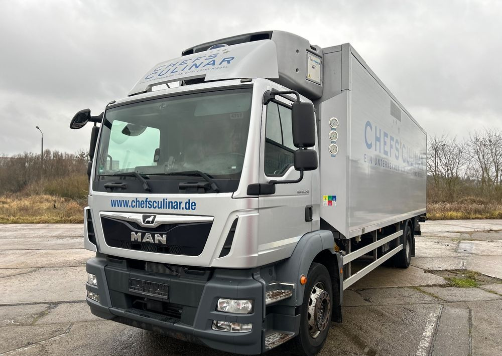MAN TGM 18.290 2017 Supra 1250 mt z Niemiec / winda Klima webasto Michelin / OKAZJA Carrier TOP - Camión frigorífico: foto 1 MAN TGM 18.290 2017 Supra 1250 mt z Niemiec / winda Klima webasto Michelin / OKAZJA Carrier TOP - Camión frigorífico: foto 1