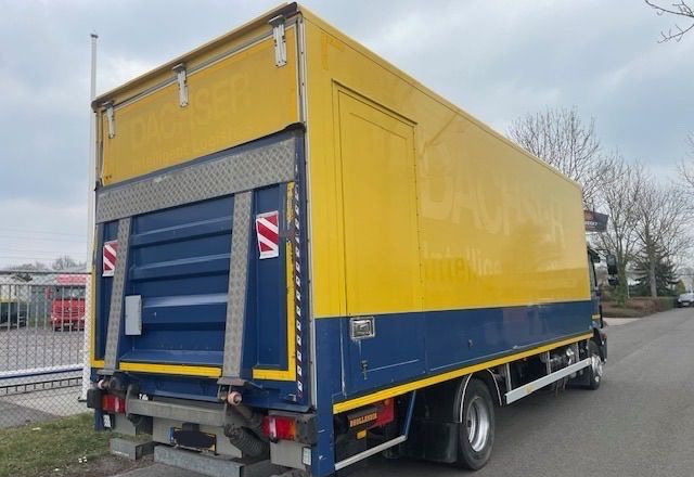 MAN TGM TGL 12.250 z Holandii KLIMA 7.2m AUTOMAT WINDA TOP CENA euro 6 nauka jazdy ESP ASR - Camión caja cerrada: foto 4 MAN TGM TGL 12.250 z Holandii KLIMA 7.2m AUTOMAT WINDA TOP CENA euro 6 nauka jazdy ESP ASR - Camión caja cerrada: foto 4