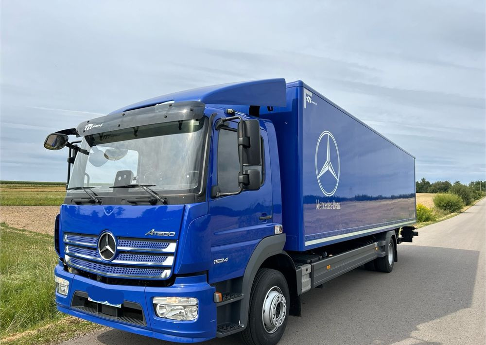 Mercedes-Benz Atego 1524 Z Niemiec 8.65m TOP 2018 Przód i tył na poduszkach 15t DMC / TOP STAN - Camión caja cerrada: foto 2 Mercedes-Benz Atego 1524 Z Niemiec 8.65m TOP 2018 Przód i tył na poduszkach 15t DMC / TOP STAN - Camión caja cerrada: foto 2