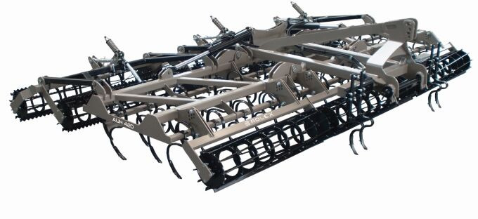 Rol/Ex AUH hydraulicznie składany 5,0m - Cultivador: foto 4 Rol/Ex AUH hydraulicznie składany 5,0m - Cultivador: foto 4