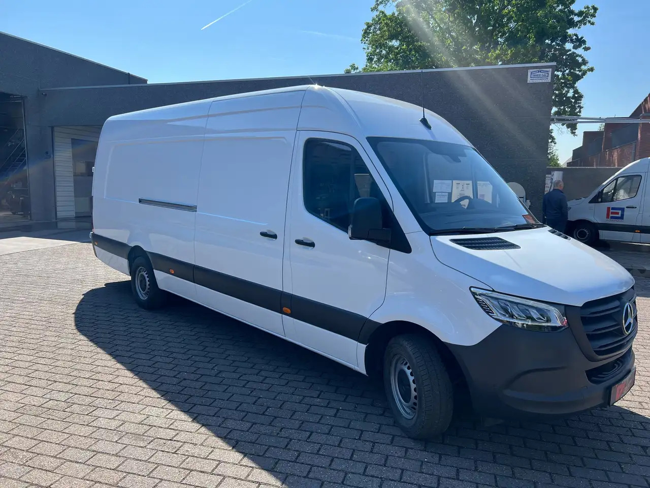 Mercedes-Benz Sprinter 314 L4H2 (31.500€ex)NAVI CAMERA 360° COMFORT - Furgón: foto 2 Mercedes-Benz Sprinter 314 L4H2 (31.500€ex)NAVI CAMERA 360° COMFORT - Furgón: foto 2