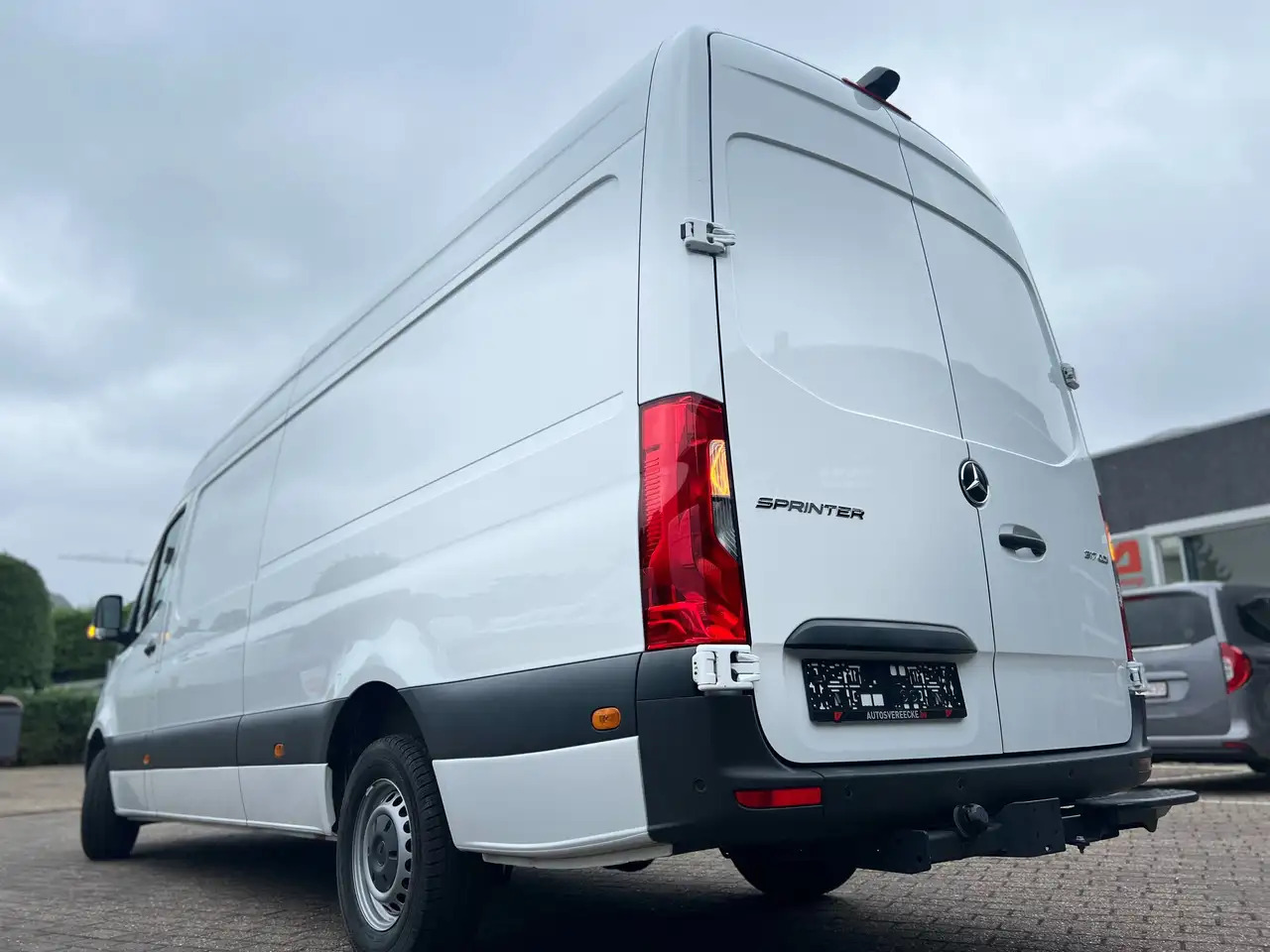 Mercedes-Benz Sprinter 317 L3H2 (38.250ex) 3.5T SLEEP|CARPLAY|CAMERA|PTS - Furgón: foto 5 Mercedes-Benz Sprinter 317 L3H2 (38.250ex) 3.5T SLEEP|CARPLAY|CAMERA|PTS - Furgón: foto 5