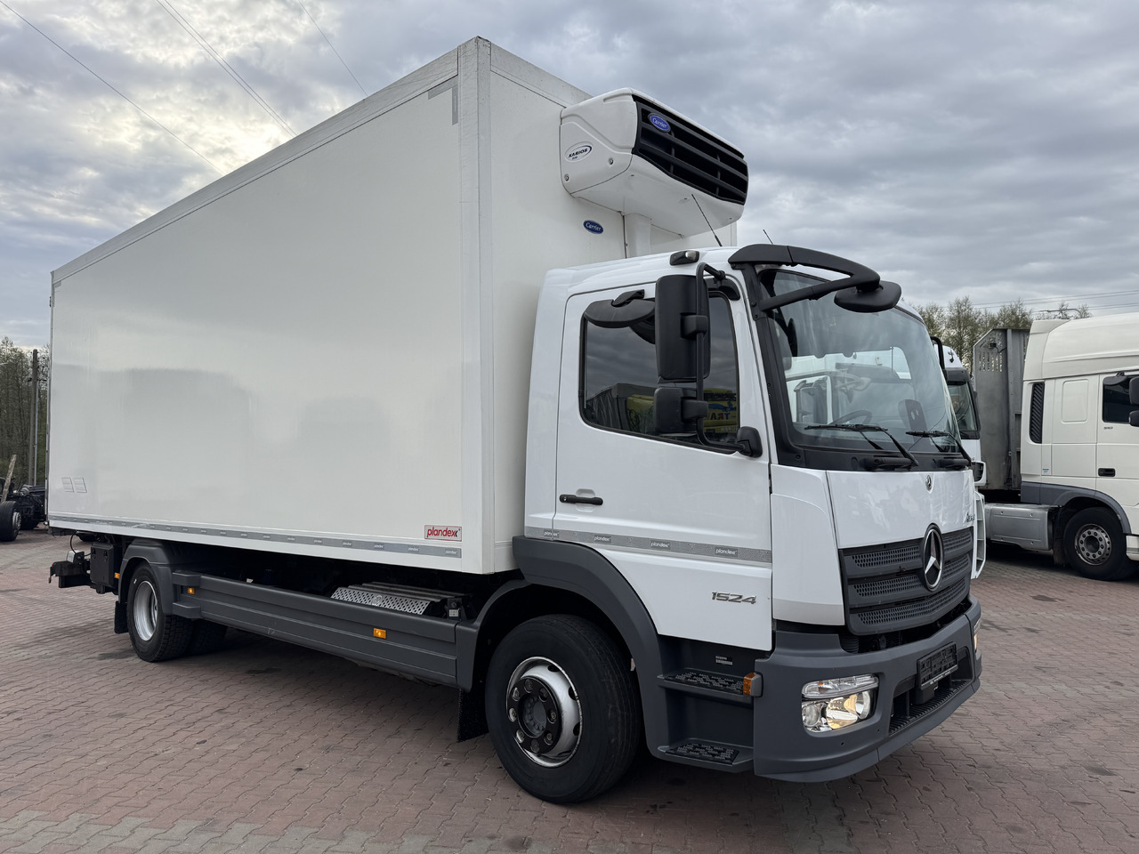 MERCEDES-BENZ ATEGO 1524 EURO 6 - Camión frigorífico: foto 5 MERCEDES-BENZ ATEGO 1524 EURO 6 - Camión frigorífico: foto 5