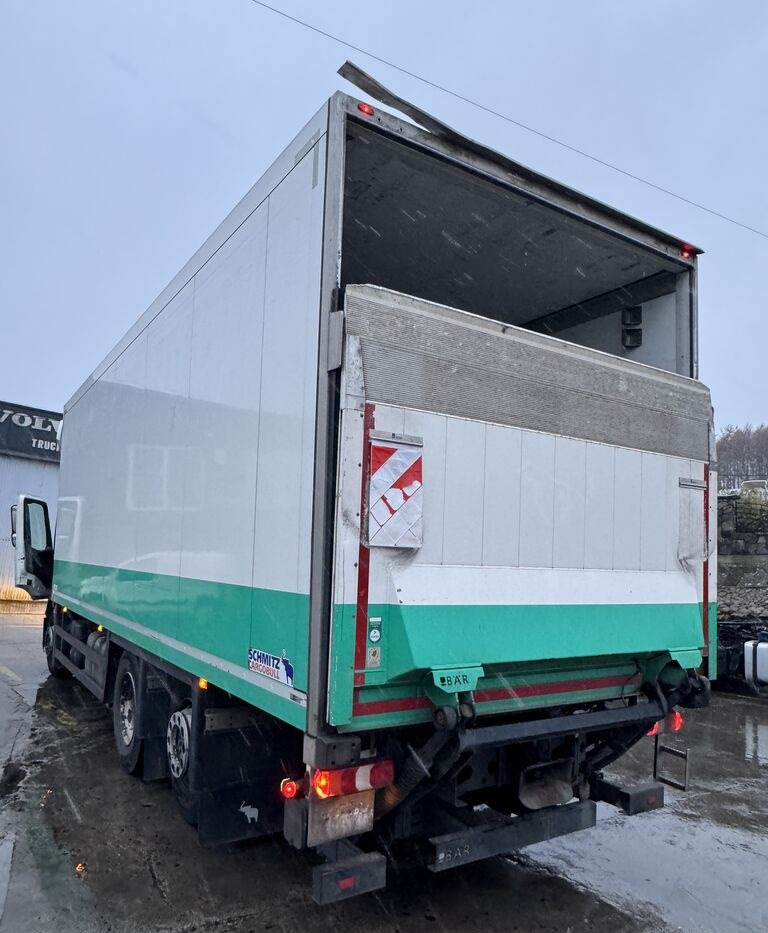 Zabudowa Kontener Chłodnia Schmitz Mercedes Iveco Man Volvo Schmitz Cargobull Mercedes-Benz Antos - Carrocería y exterior para Camión: foto 4 Zabudowa Kontener Chłodnia Schmitz Mercedes Iveco Man Volvo Schmitz Cargobull Mercedes-Benz Antos - Carrocería y exterior para Camión: foto 4