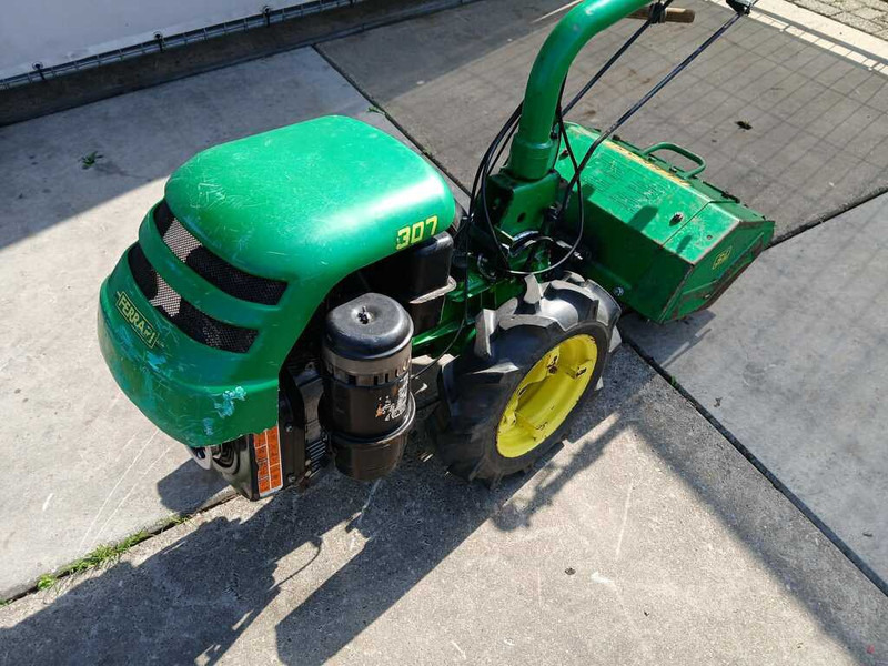 Mini tractor Ferrari 307: foto 7