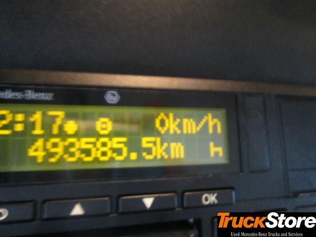 Mercedes-Benz Actros 1845 LS nRL - Cabeza tractora: foto 5 Mercedes-Benz Actros 1845 LS nRL - Cabeza tractora: foto 5