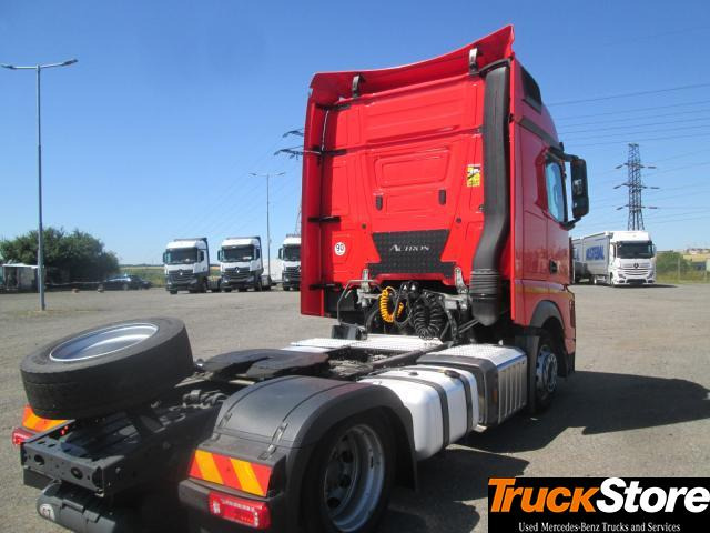 Mercedes-Benz Actros 1845 LS nRL - Cabeza tractora: foto 4 Mercedes-Benz Actros 1845 LS nRL - Cabeza tractora: foto 4