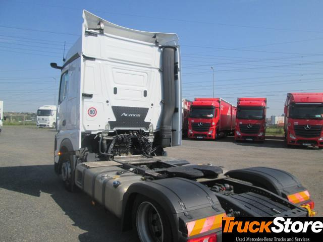 Mercedes-Benz Actros 1845 LS nRL - Cabeza tractora: foto 4 Mercedes-Benz Actros 1845 LS nRL - Cabeza tractora: foto 4