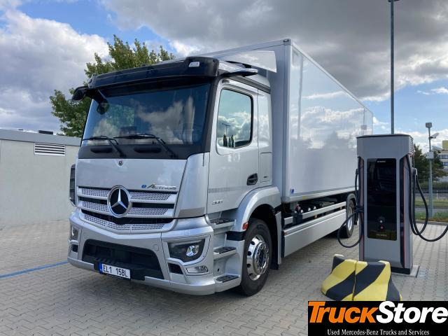 Mercedes-Benz eActros 300 L - Camión frigorífico: foto 1 Mercedes-Benz eActros 300 L - Camión frigorífico: foto 1
