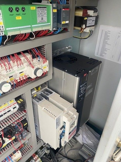 LIEBHERR 85EC-BFr.Tronic - Grúa torre: foto 2 LIEBHERR 85EC-BFr.Tronic - Grúa torre: foto 2