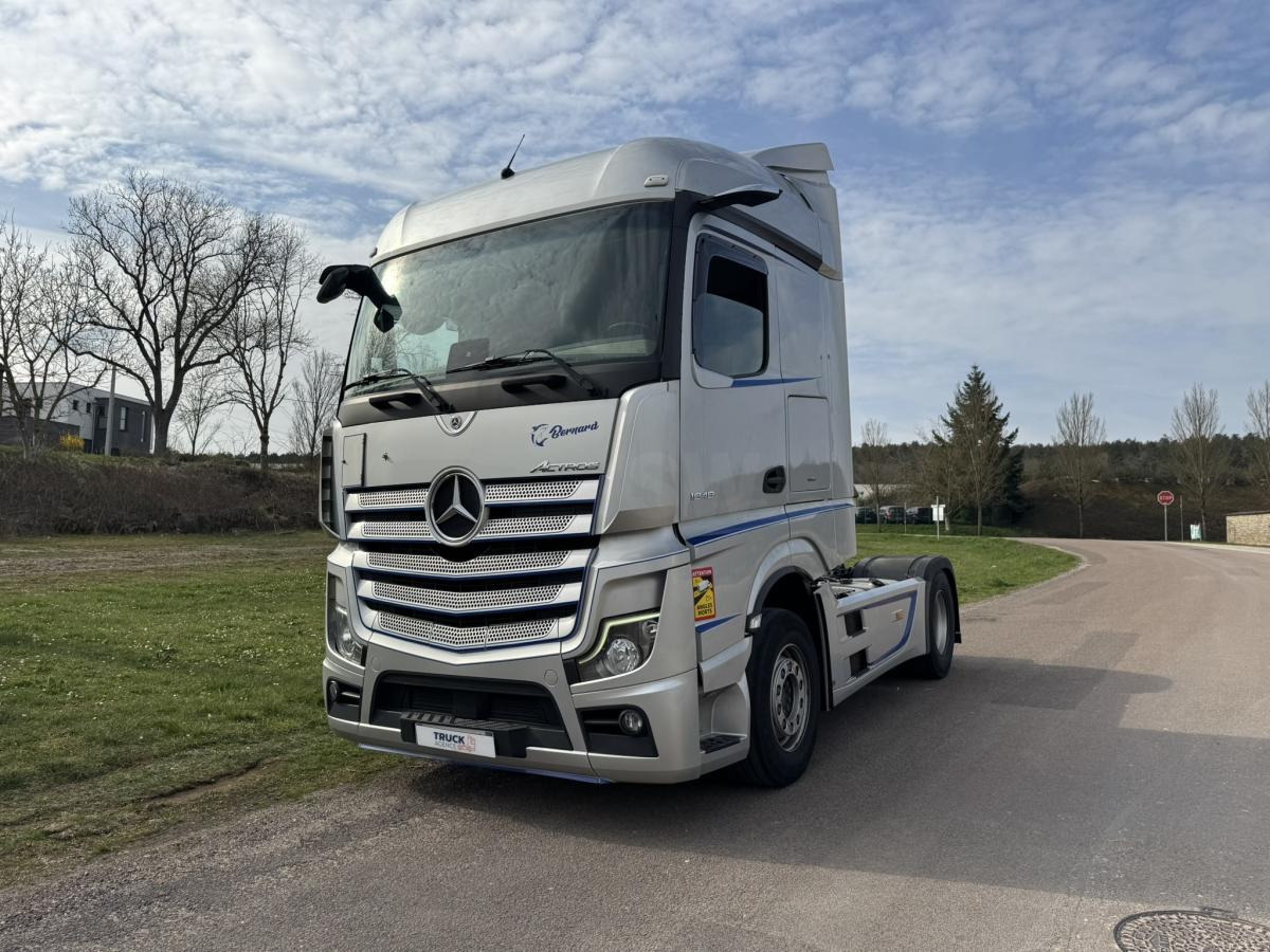 Mercedes Actros 1848 - Cabeza tractora: foto 3 Mercedes Actros 1848 - Cabeza tractora: foto 3