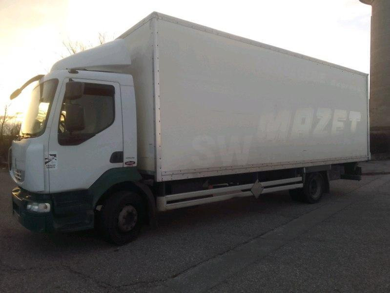 Renault Midlum 270 - Camión caja cerrada: foto 2 Renault Midlum 270 - Camión caja cerrada: foto 2
