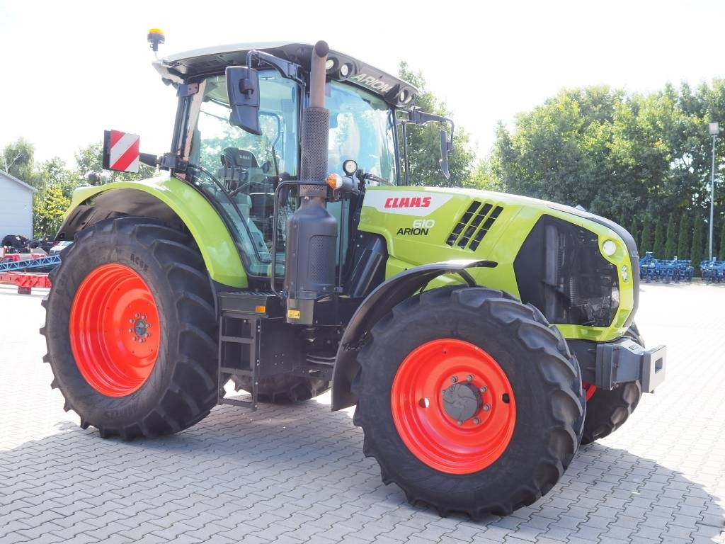 Claas Arion 610 CIS - Tractor: foto 4 Claas Arion 610 CIS - Tractor: foto 4