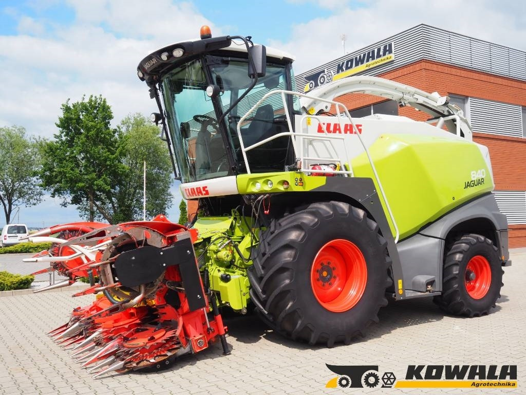 Claas Jaguar 840 + Kemper 345 Plus - Cosechadora de forraje: foto 1 Claas Jaguar 840 + Kemper 345 Plus - Cosechadora de forraje: foto 1