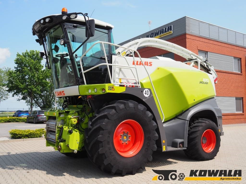 Claas Jaguar 870 4WD - Cosechadora de forraje: foto 1 Claas Jaguar 870 4WD - Cosechadora de forraje: foto 1