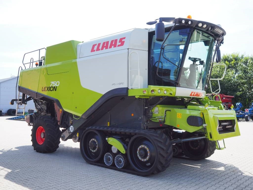 Claas Lexion 750TT + V900 - Cosechadora de granos: foto 4 Claas Lexion 750TT + V900 - Cosechadora de granos: foto 4