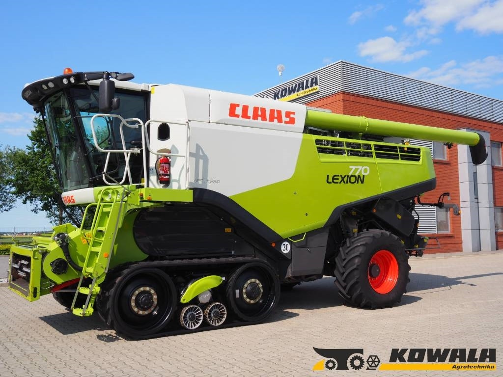 Claas Lexion 770TT + V1050 - Cosechadora de granos: foto 1 Claas Lexion 770TT + V1050 - Cosechadora de granos: foto 1