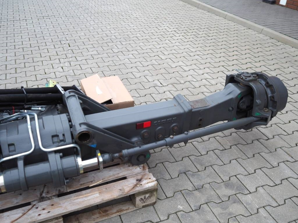 Claas Lexion NAF rear driving axle / 4WD - Oruga para Maquinaria agrícola: foto 3 Claas Lexion NAF rear driving axle / 4WD - Oruga para Maquinaria agrícola: foto 3