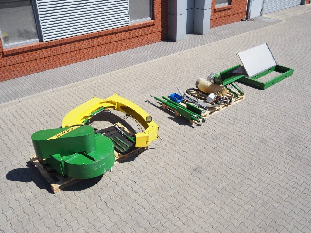 John Deere GROENOORD BLOWER TFB 10  - Cosechadora de granos: foto 4 John Deere GROENOORD BLOWER TFB 10  - Cosechadora de granos: foto 4