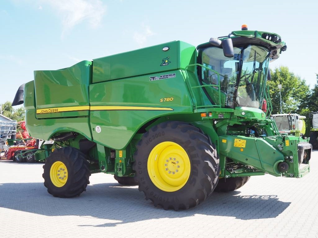 John Deere S780 + 730X - Cosechadora de granos: foto 4 John Deere S780 + 730X - Cosechadora de granos: foto 4