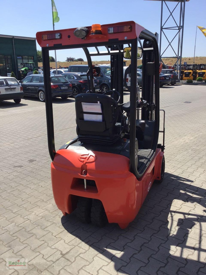 EP Equipment TDL201 - Carretilla elevadora eléctrica: foto 4 EP Equipment TDL201 - Carretilla elevadora eléctrica: foto 4