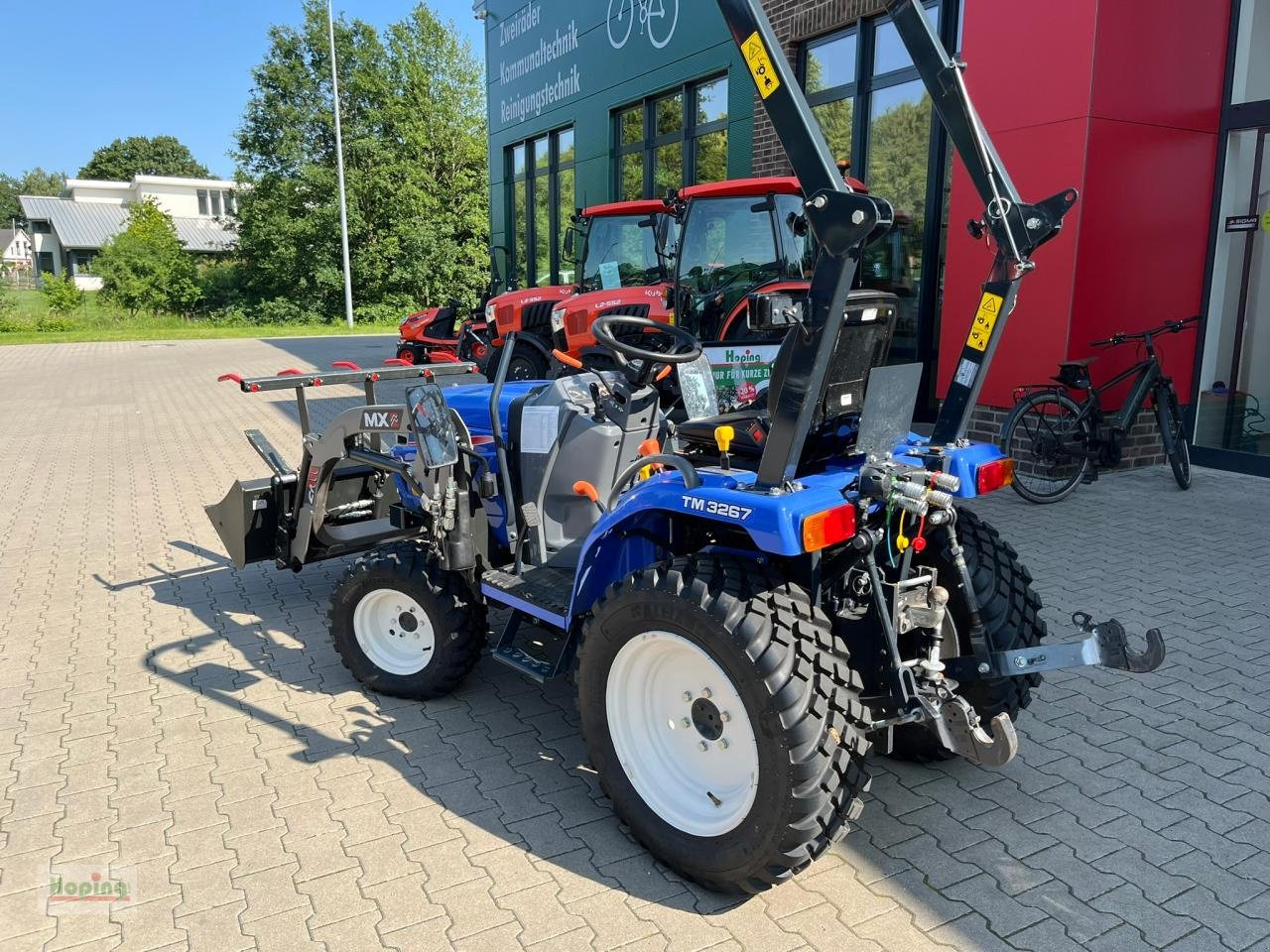 Iseki TM3267 AL - Tractor municipal: foto 2 Iseki TM3267 AL - Tractor municipal: foto 2