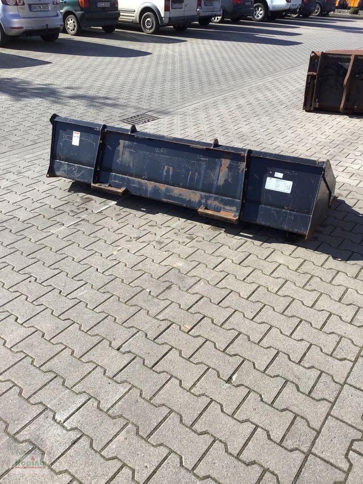 JCB JCB 300T - Cazo cargador para Maquinaria de construcción: foto 4 JCB JCB 300T - Cazo cargador para Maquinaria de construcción: foto 4