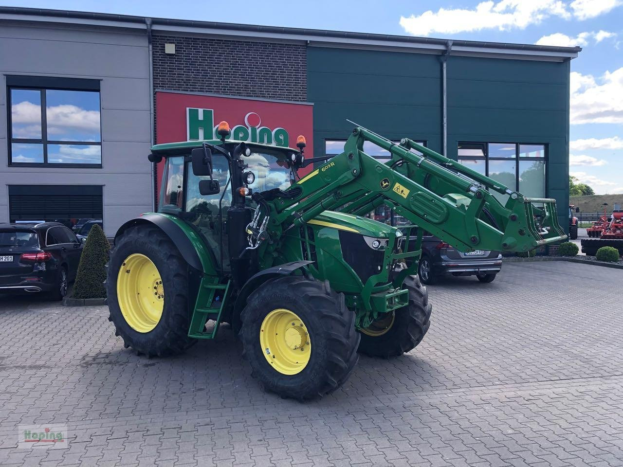 John Deere 6095 MC - Tractor: foto 1 John Deere 6095 MC - Tractor: foto 1