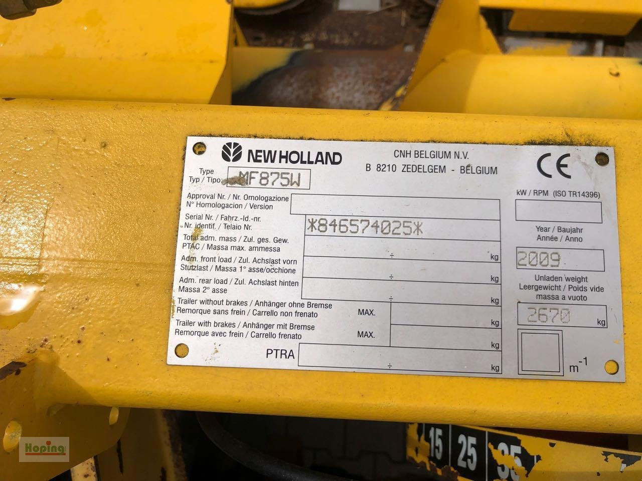 Cabezal de maíz New Holland MF875W: foto 9