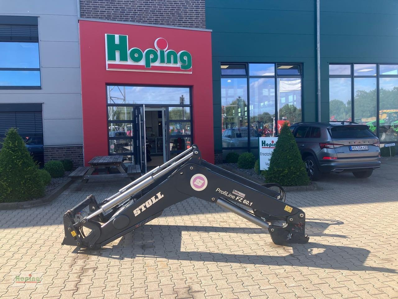 Stoll FZ 60.1 - Cargador frontal para tractor: foto 1 Stoll FZ 60.1 - Cargador frontal para tractor: foto 1