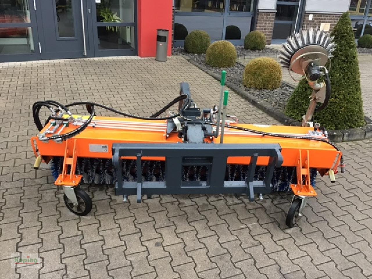 Tuchel Plus 590 Kehrmaschin - Barredora cucharón: foto 3 Tuchel Plus 590 Kehrmaschin - Barredora cucharón: foto 3