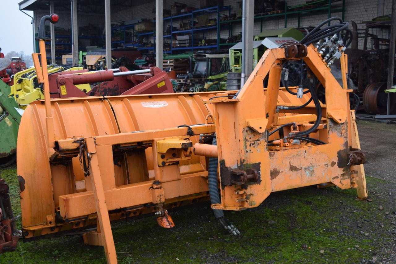 Beilhack Schneepflug / -räumschild 3,40m - Hoja de bulldozer: foto 4 Beilhack Schneepflug / -räumschild 3,40m - Hoja de bulldozer: foto 4