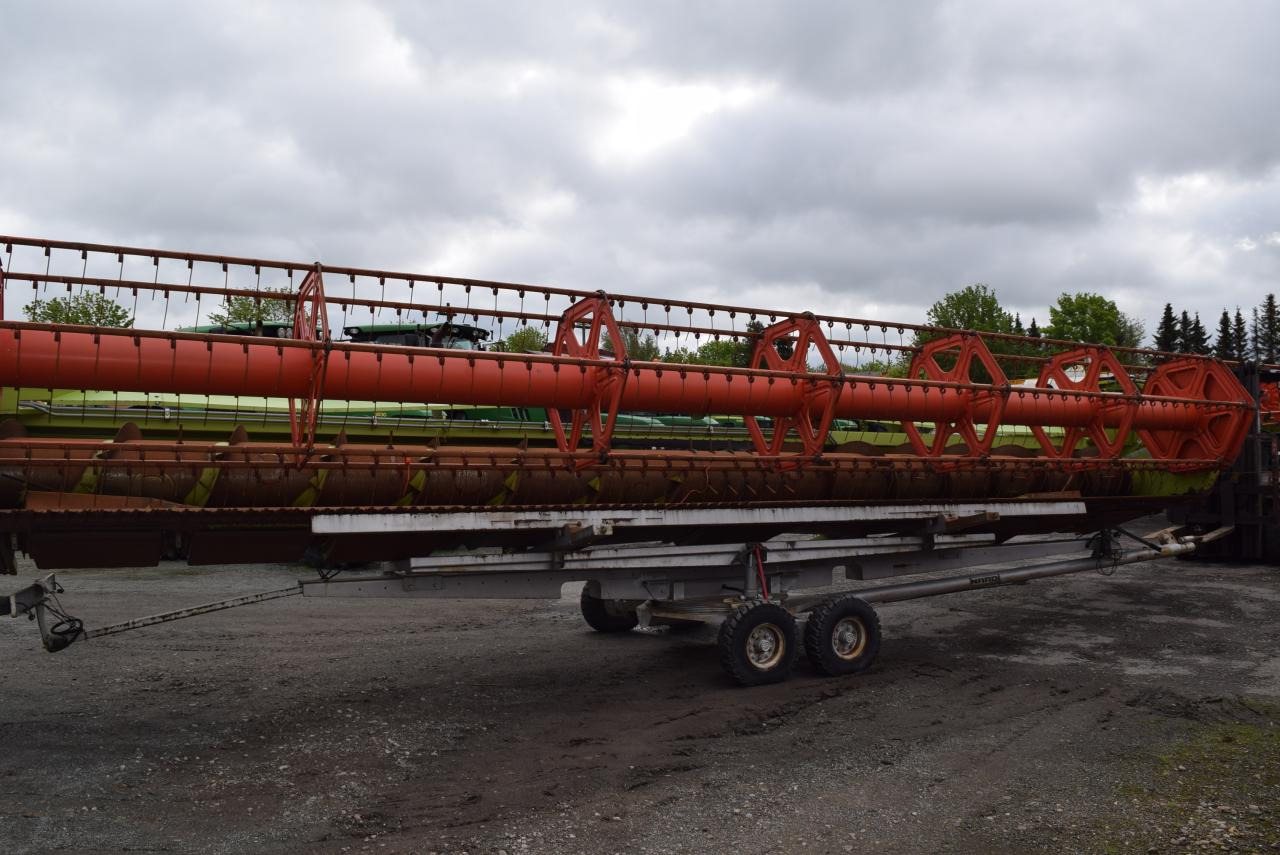 CLAAS V900 *Schneidwerk* - Cabezal de grano: foto 4 CLAAS V900 *Schneidwerk* - Cabezal de grano: foto 4