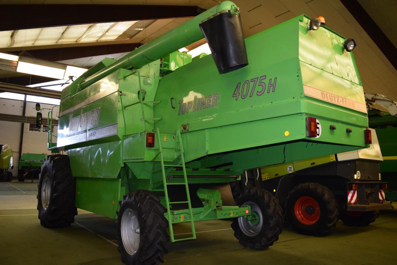 Deutz-Fahr 4075 H TopL. - Cosechadora de granos: foto 5 Deutz-Fahr 4075 H TopL. - Cosechadora de granos: foto 5