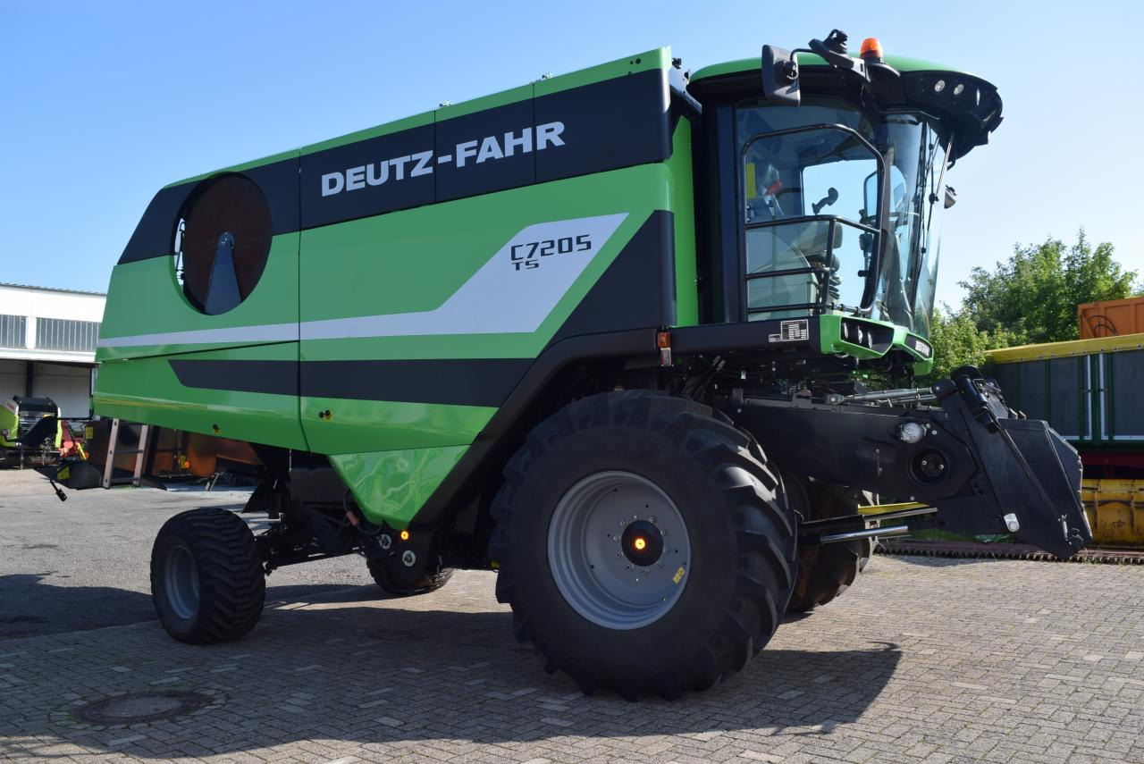 Deutz-Fahr C 7205 TS - Cosechadora de granos: foto 3 Deutz-Fahr C 7205 TS - Cosechadora de granos: foto 3
